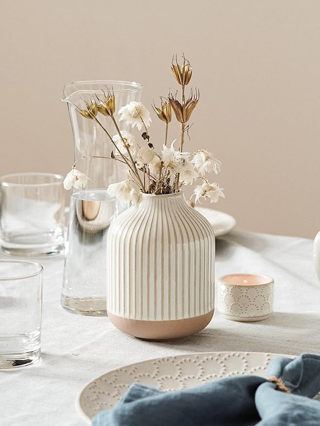 Boho Farmhouse Small Ceramic Vase - Image 5