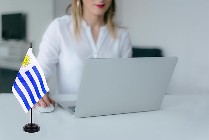 WXTWK 2 Pack Uruguay Flag Uruguay Deluxe Desk Flag Set - Image 6