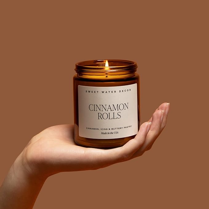 Sweet Water Decor Cinnamon Roll Candle - Image 9