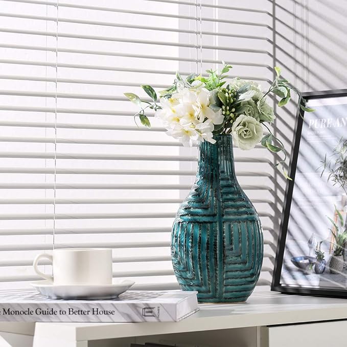 hjn Ceramic Vase - Image 2