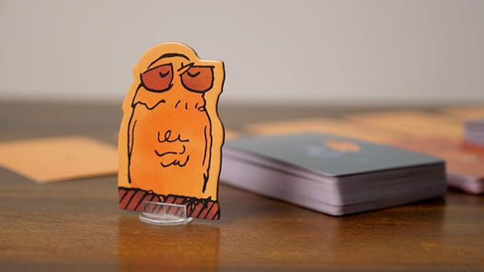 Runaway Parade Games Smug Owls Card Game - Image 3