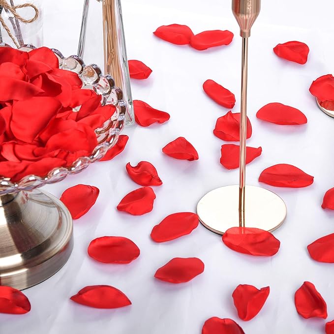300pcs Artificial Red Rose Petals - Image 5