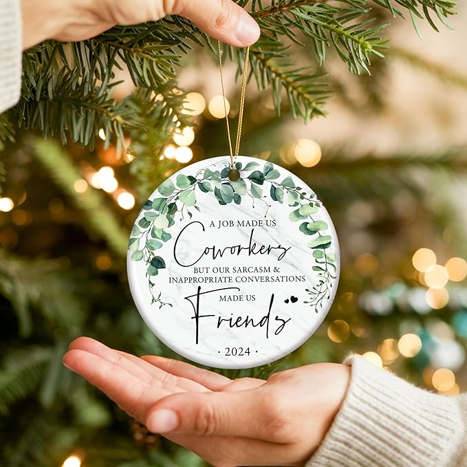 ZAGKOO Coworker Christmas Ornament - Image 4