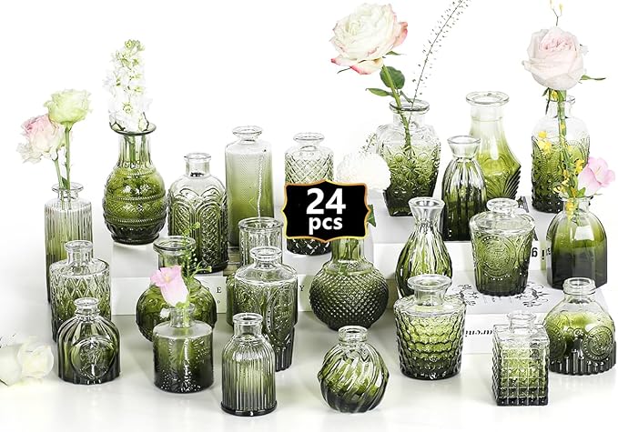 Mini Bud Vases As Wedding Centerpieces by Zipper