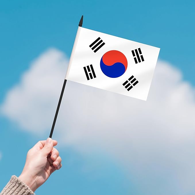 2 Pack Korea Desk Flag Set, Korean Desktop Small Miniature Table Office Flag - Image 7