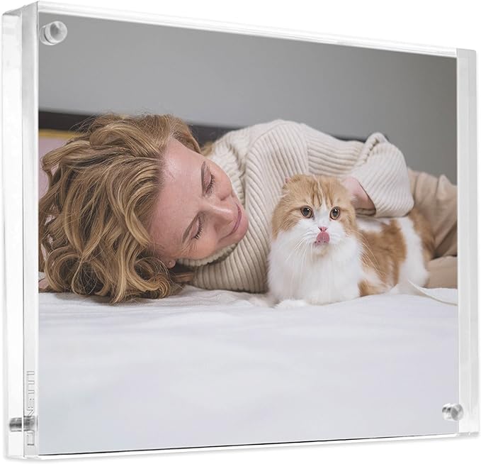 Original Magnet Frame by Canetti-4x6 inch by Canetti