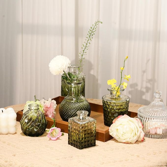 Mini Bud Vases As Wedding Centerpieces - Image 6
