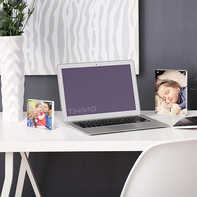 TWING 2 Pack 4x4 Acrylic Picture Frame, Horizontal Magnet Double Sided 4x4 - Image 3