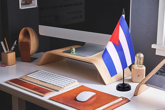 WXTWK 2 Pack Cuba Flag Cuba Deluxe Desk Flag Set - Image 5