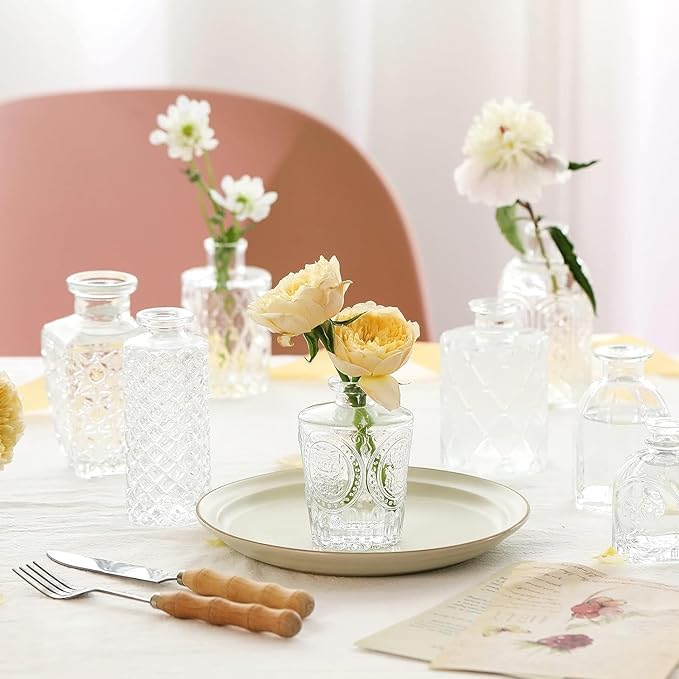 Mini Bud Vases As Wedding Centerpieces - Image 4