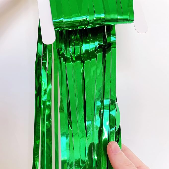 CHRORINE 2pcs 3ft x 8.3ft Green Tinsel Foil Fringe Curtains Streamers Backdrop - Image 4