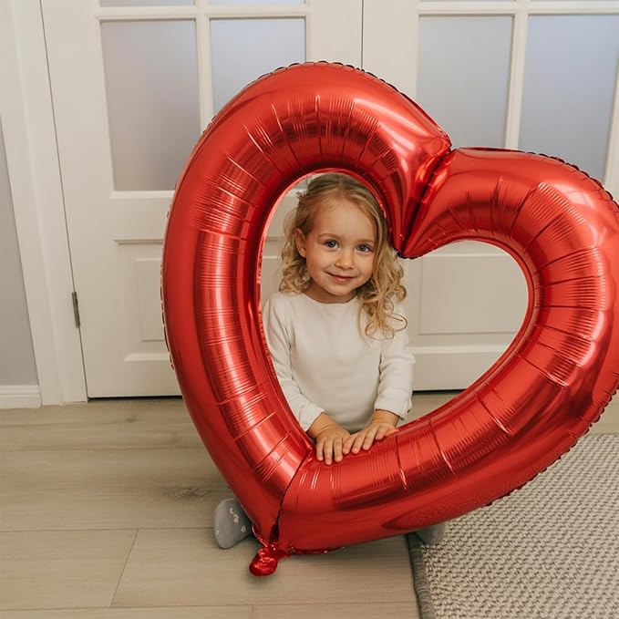 Red Heart Balloons - Image 3