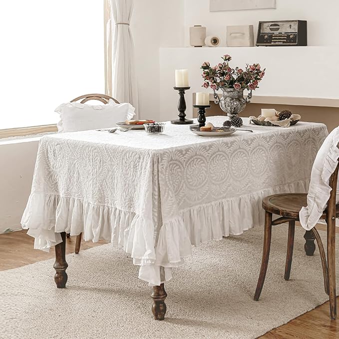 patdrea Vintage Ruffle Tablecloth - Image 2