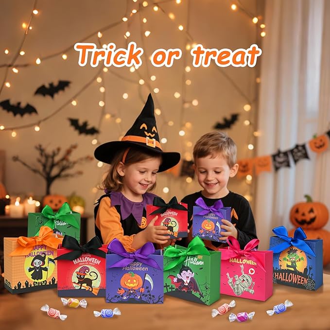 24PCS Halloween Goodies Bags, Trick or Treat Candy Gift Paper Bags Bulk - Image 3