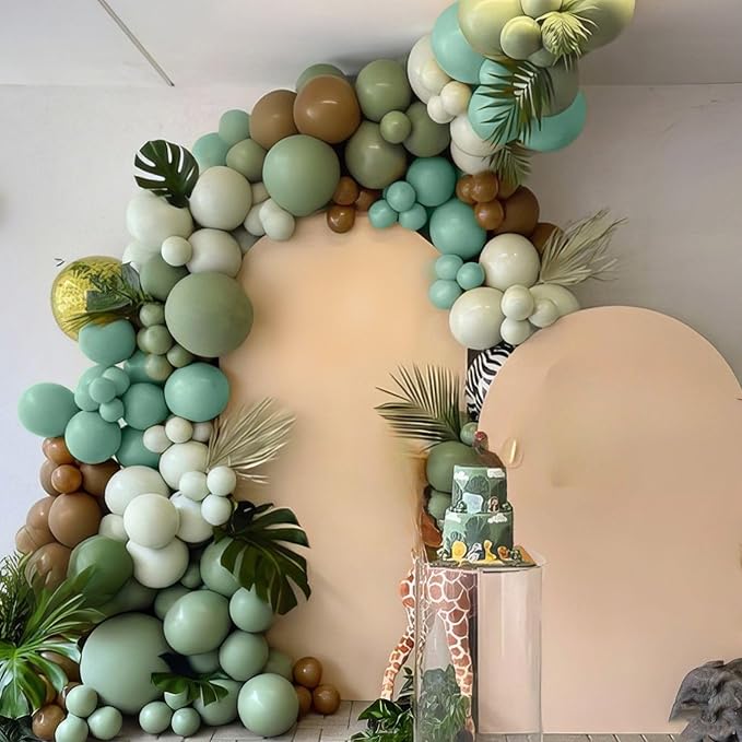 Green Giraffe Balloons - Image 6