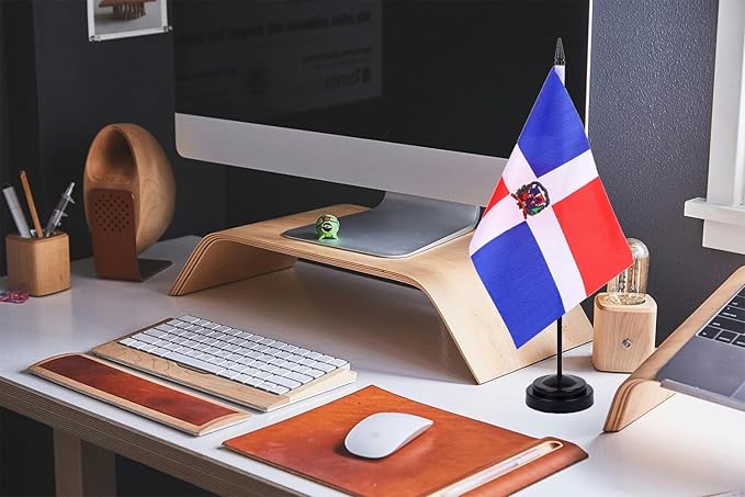 WXTWK 2 Pack Dominican Flag Dominican Deluxe Desk Flag Set - Image 5