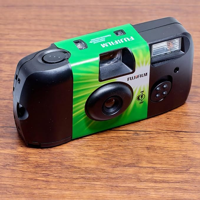 Fuji Film Quicksnap Flash Disposable Camera 400 Iso, 6 Pack, 35mm 27 Exp - Image 7