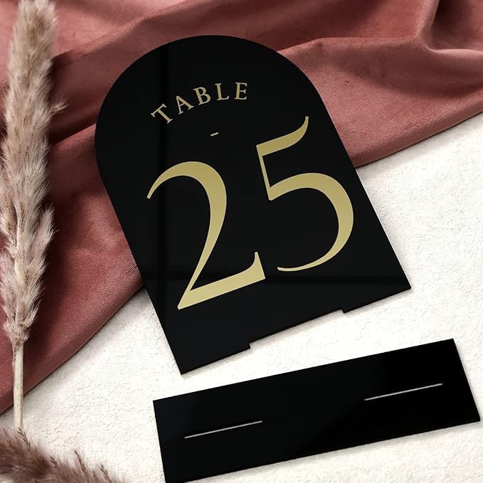 UNIQOOO Black Acrylic Arch Table Sign - Image 4