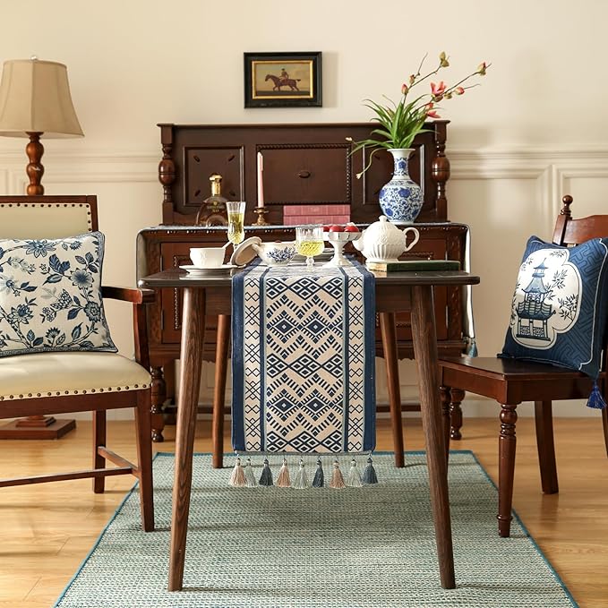 Chinoiserie Small Blue Stripe Cloth Runner - Image 2