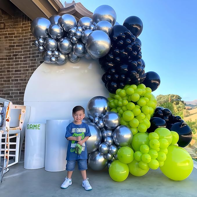 Green and Black Balloons, Gamer Latex Balloon - Image 4