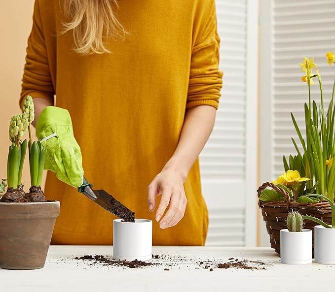 D'vine Dev 12 Pack 3 Inch Mini Plastic Plant Pots, Small Garden Planters - Image 6
