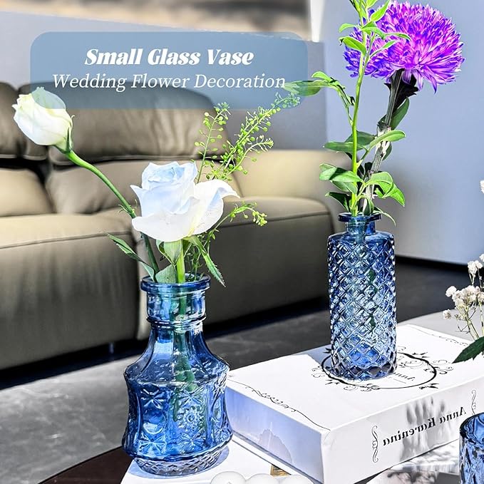 Mini Bud Vases As Wedding Centerpieces - Image 6