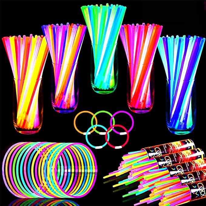 TURNMEON 500 Pack Ultra Bright Halloween Glow Sticks Bulk Party Pack Halloween by TURNMEON