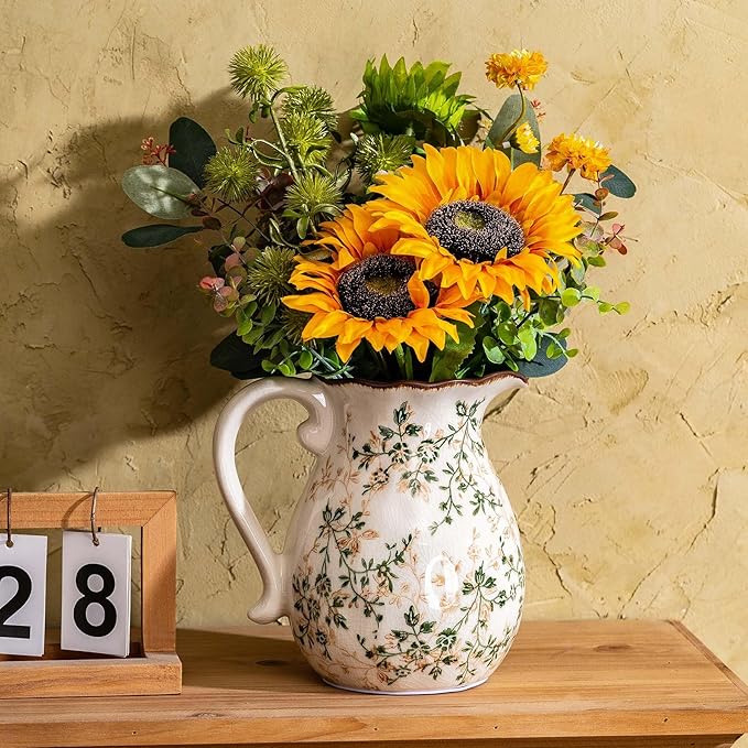 Green and White Vintage Vase - Image 6