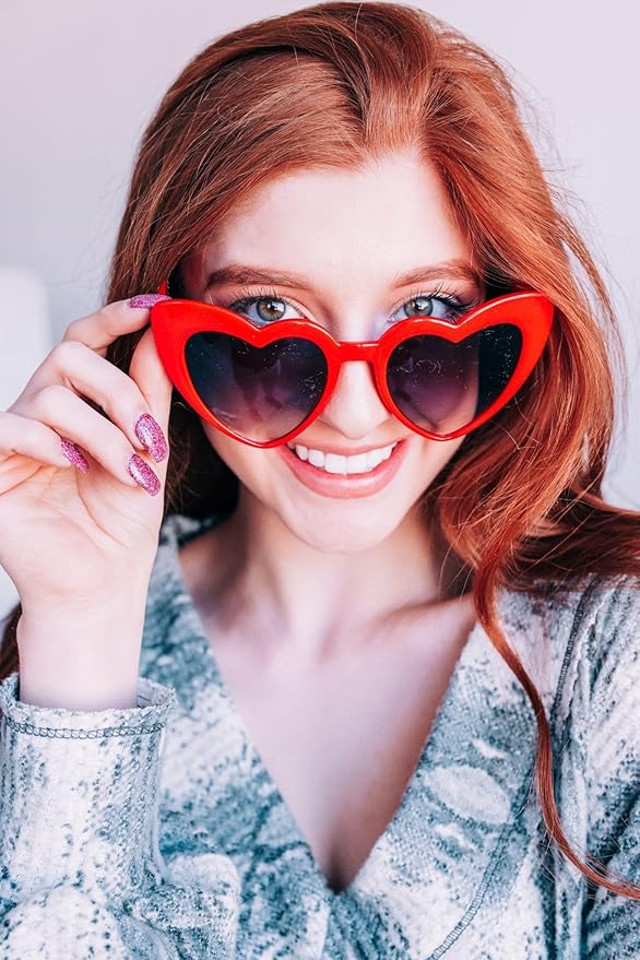 Bachelorette Party Favor Sunglasses 6 Pack, Retro Cat Eye Heart Sunglasses - Image 6