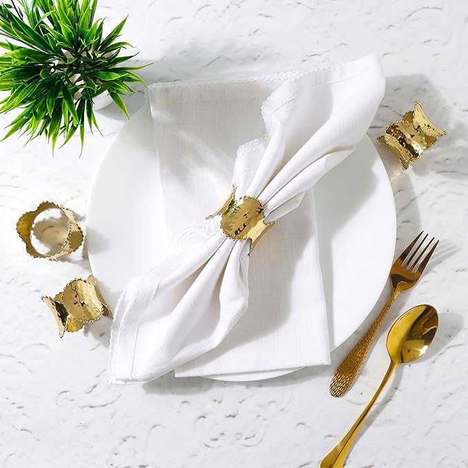 Set of 8 Antique Gold Blonde Napkin Rings - Image 9