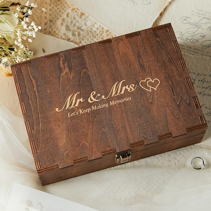 AW BRIDAL Wedding Keepsake Box by AWBRIDAL