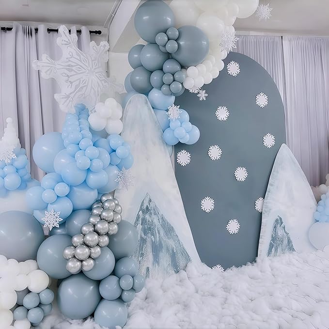 Winter Wonderland Balloons - Image 7