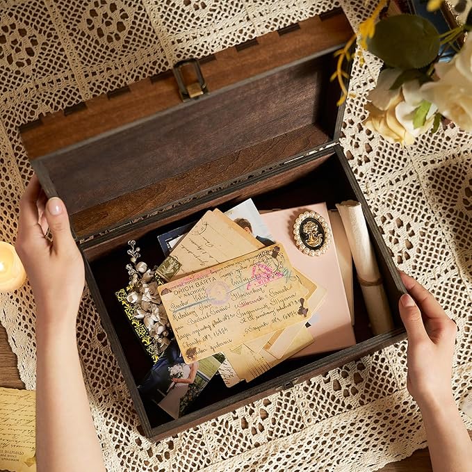AW BRIDAL Mr and Mrs Wedding Keepsake Box Large - Image 6