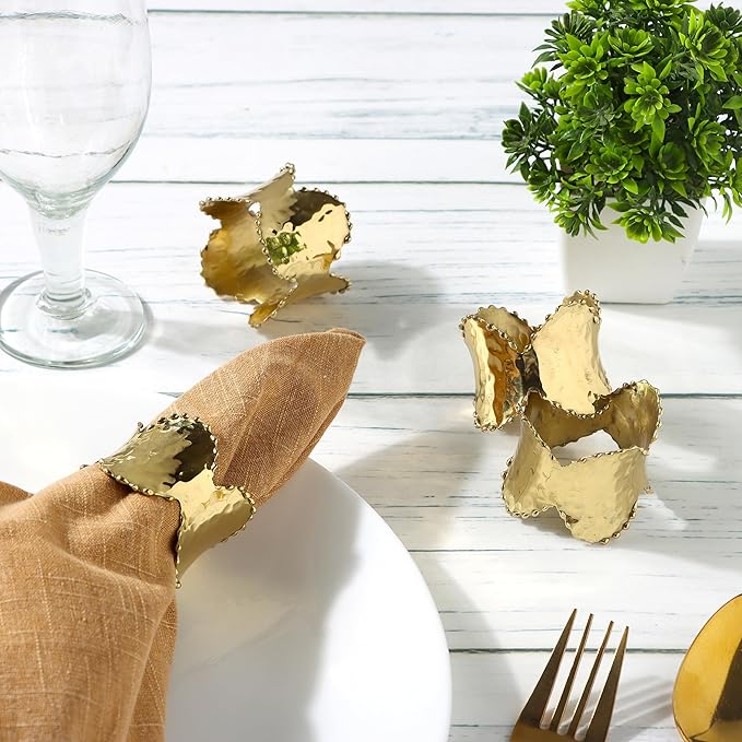 Set of 8 Antique Gold Blonde Napkin Rings - Image 4