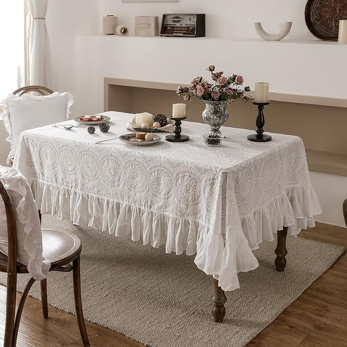 patdrea Vintage Ruffle Tablecloth - Image 9