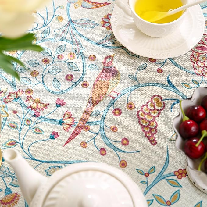 patdrea Designer Vintage Tablecloth - Image 3