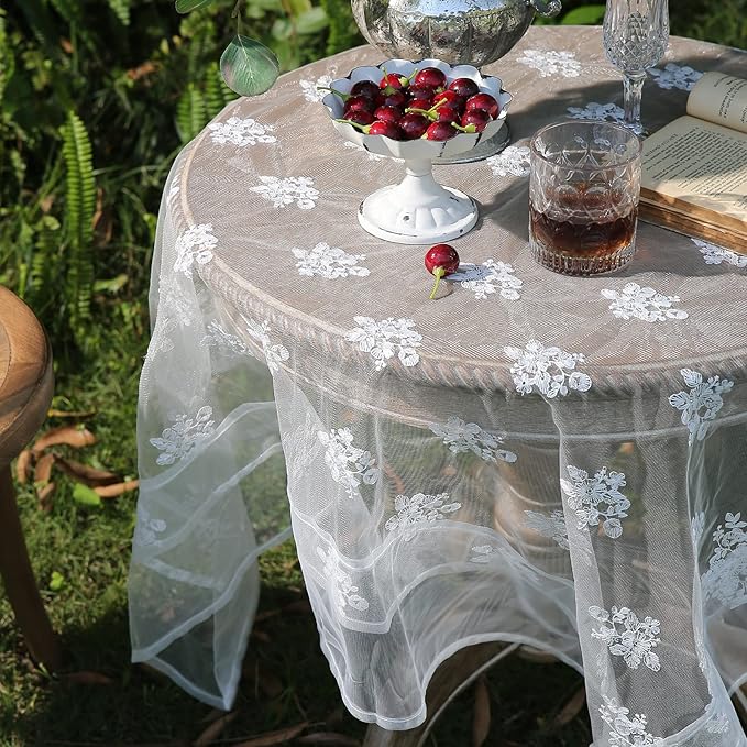 patdrea Designer White Lace Elegant Tablecloth - Image 9