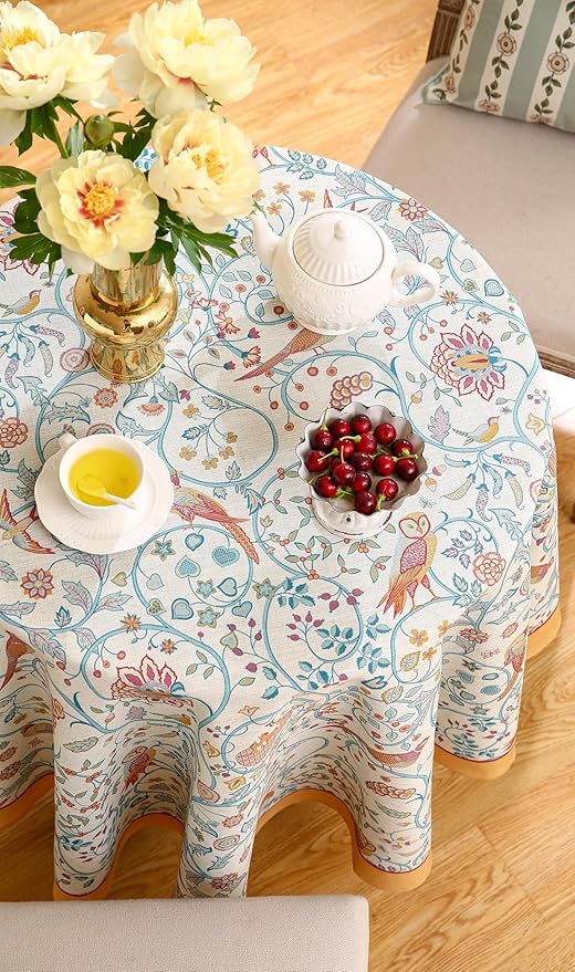 patdrea Designer Vintage Tablecloth - Image 4