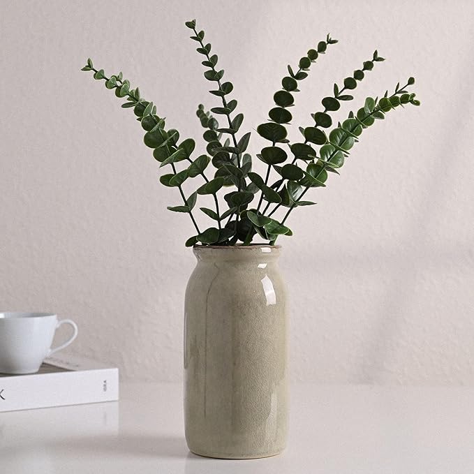 VICTOR & TERESA Rustic Green Vase - Image 3