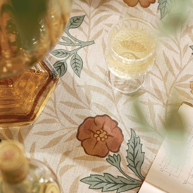 patdrea Designer Linen Small Tablecloth - Image 4