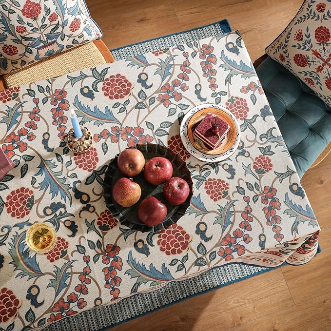 patdrea Designer Vintage Linen Tablecloth - Image 4